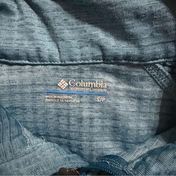 Columbia Blue Crestone Ridge 1/4 Zip Textured Pullover - Picture 5 of 6